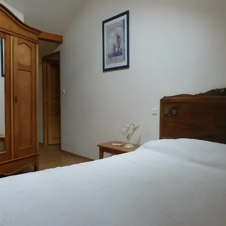 Les 5 Pieds De Vigne Holiday home *